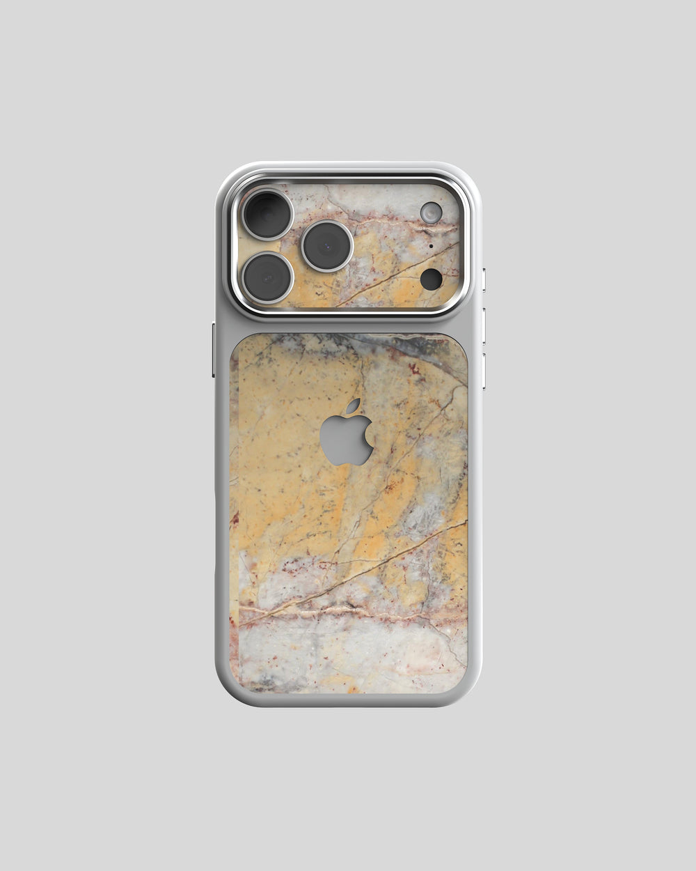 Marble Case Pro Invisible Grey Gold, Rückansicht: beige-grauer Marmor mit feinen roten Adern im silbernen Rahmen, Marmor auch auf dem Kamera-Plateau, Apple-Logo frei