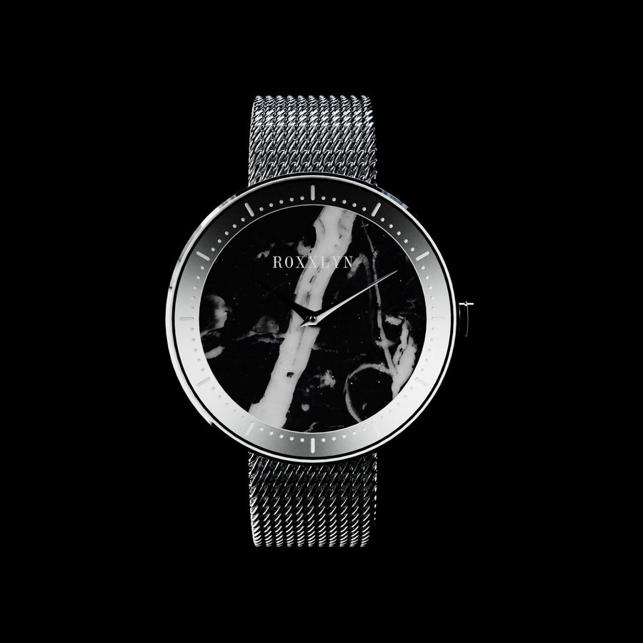 ROXXLYN Marble Watch mit Nero Marquina Zifferblatt und silbernem Milanaise-Armband