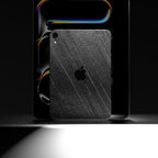 Skin de iPad en pizarra Black Rock, en dos dispositivos uno junto a otro
