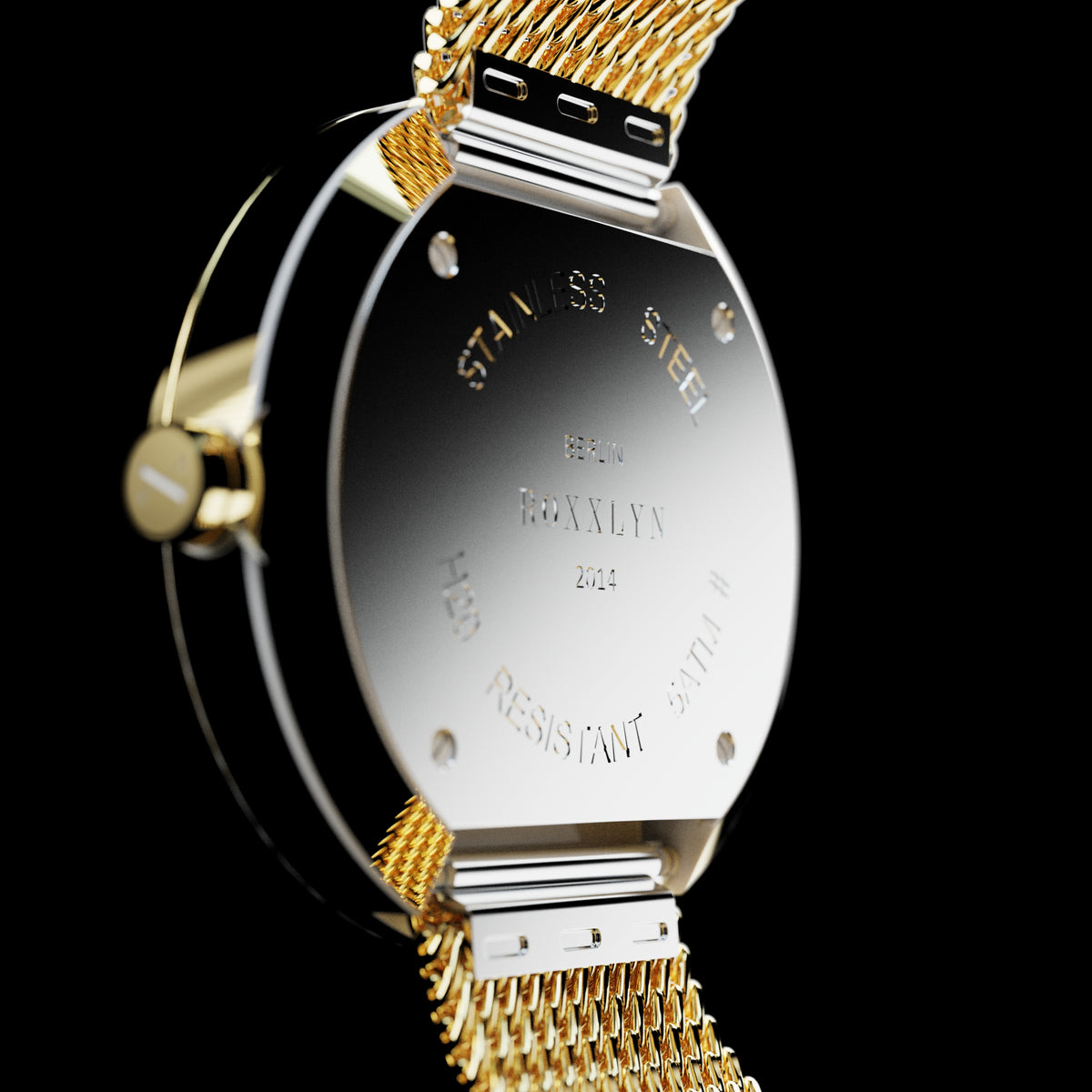 ROXXLYN Marble Watch mit Nero Marquina Zifferblatt und goldenem Milanaise-Armband, Gehäuserückseite aus Edelstahl mit Gravur