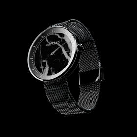 Montre ROXXLYN Marble Watch à cadran Nero Marquina et bracelet milanais noir, vue de trois quarts du boîtier et du bracelet