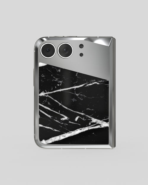 Marble Fusion Snap Nero Marquina – back of the iPhone Duo straight on, polished aluminium camera deck, black marble veneer