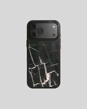 Quartzite Case Pro Black Venom, dos : quartzite noir aux veines blanches, cadre et bague d’objectif noirs