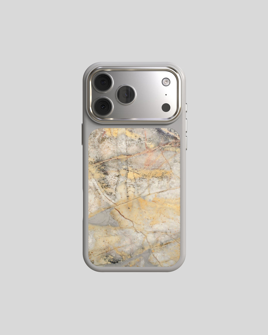 Marble Case Pro Invisible Grey, Rückseite mit grau-goldenem Marmor-Veneer und Off-White-Rahmen