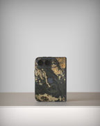 Slate Skin Transoceanを貼ったiPhone Duo – 本物のスレートの背面、正面